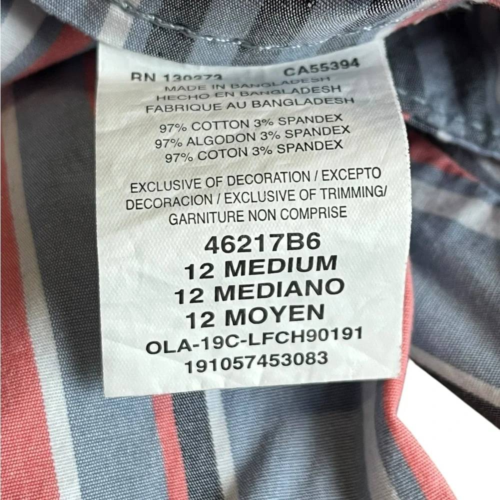 Lee women’s size medium/12 Striped Shorts - Gray and pink - Picture 3 of 7